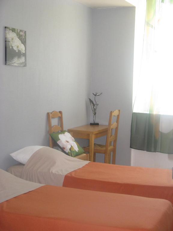 Auberge Du Marronnier Barrême Zimmer foto